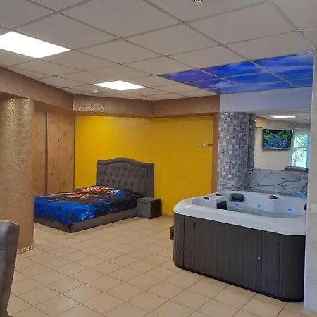 Masazinis Baseinas Senamiestyje Apartment Klaipeda